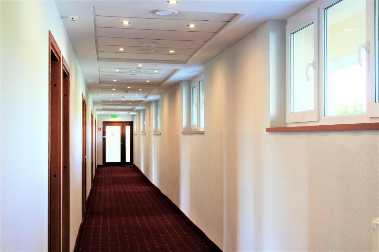 Hotel Biały Wałbrzych Buitenkant foto
