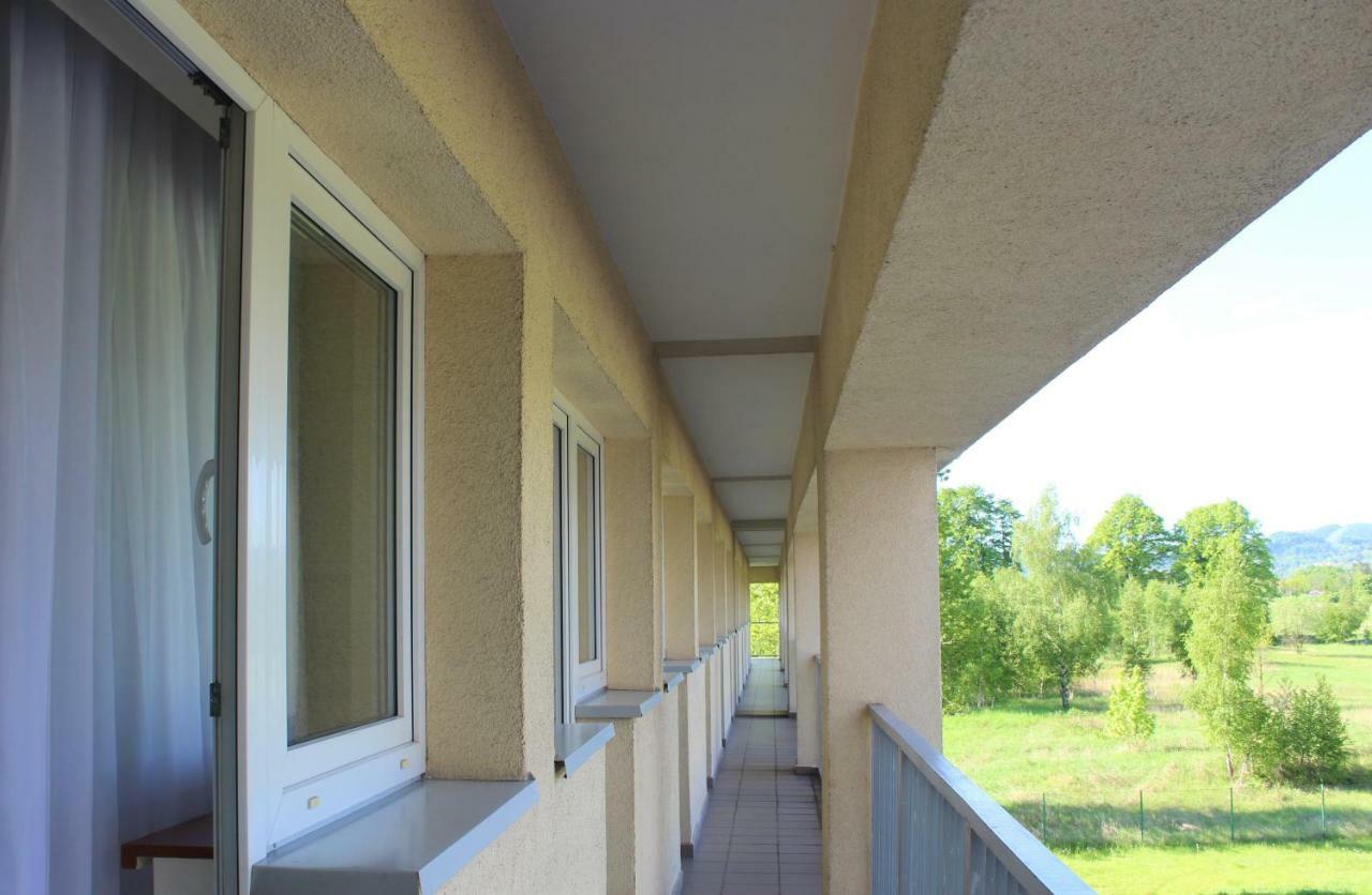 Hotel Biały Wałbrzych Buitenkant foto