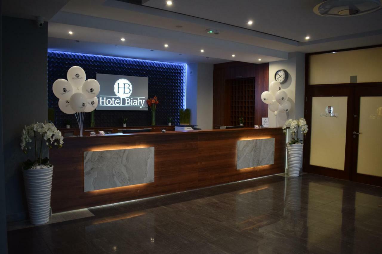 Hotel Biały Wałbrzych Buitenkant foto