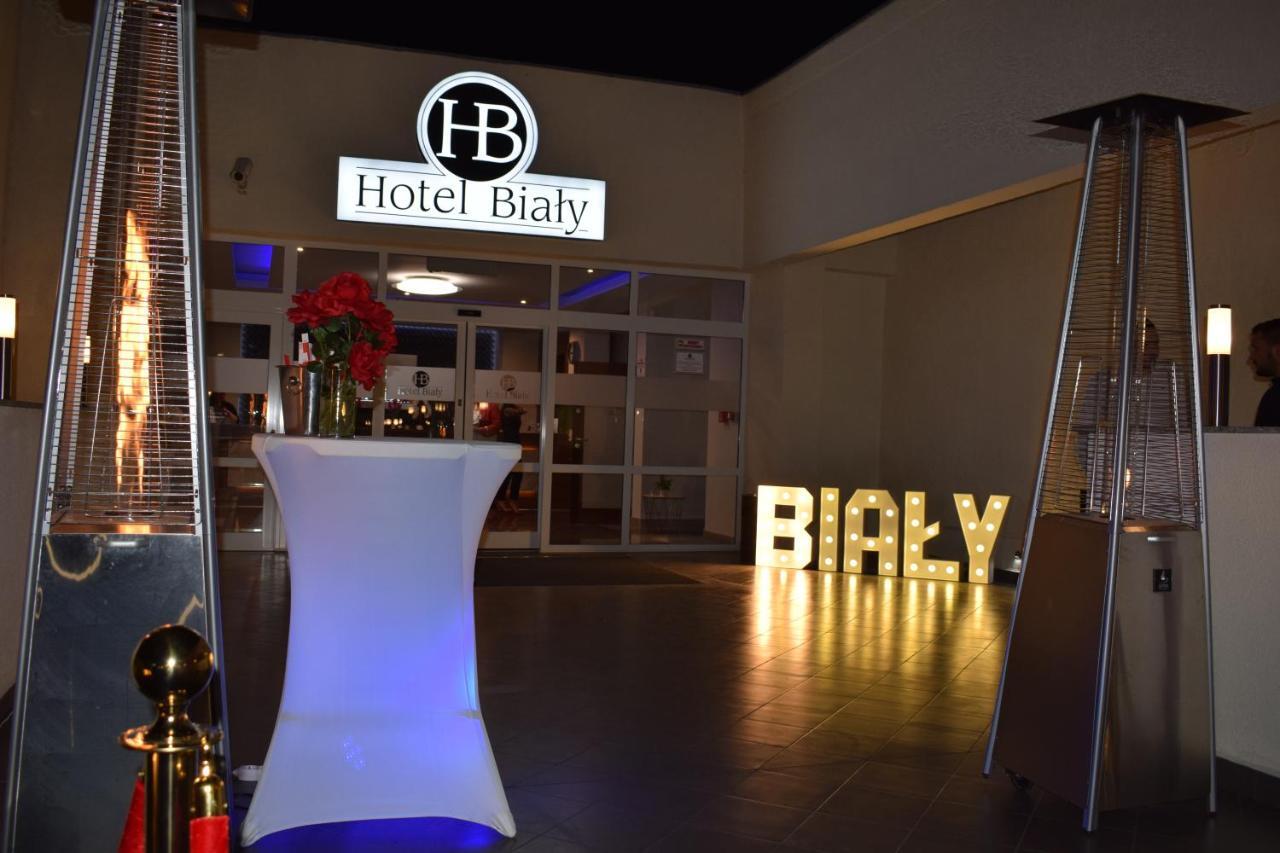 Hotel Biały Wałbrzych Buitenkant foto