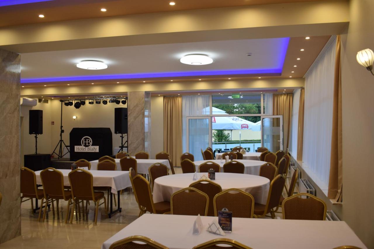 Hotel Biały Wałbrzych Buitenkant foto